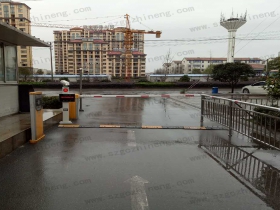 浙江省金華市安地鎮南山郡車牌識別